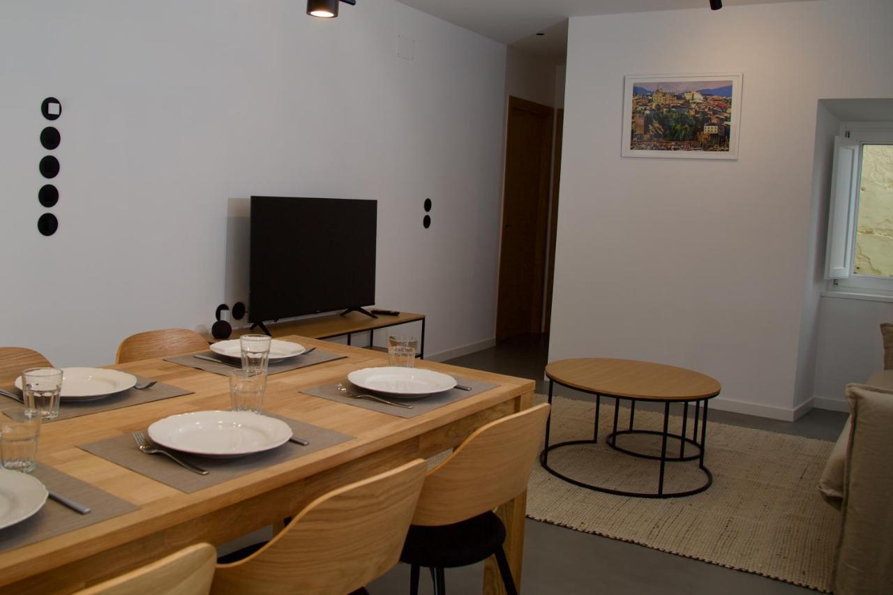 Suite 101 - 2 Bedroom Suite At Amando Perez Suites Рибадео Экстерьер фото